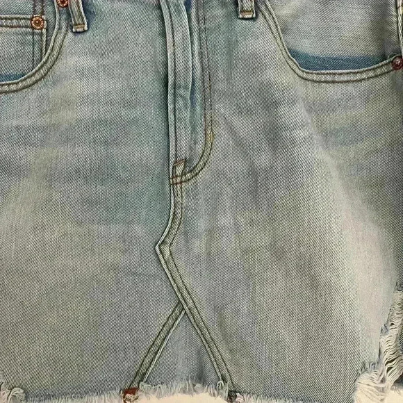 American  Eagle Jean Skirt - Picture 3 of 8